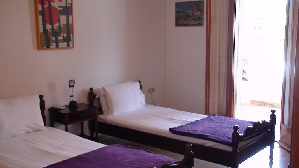 Constantinos Apartments Lassi  Rom bilde